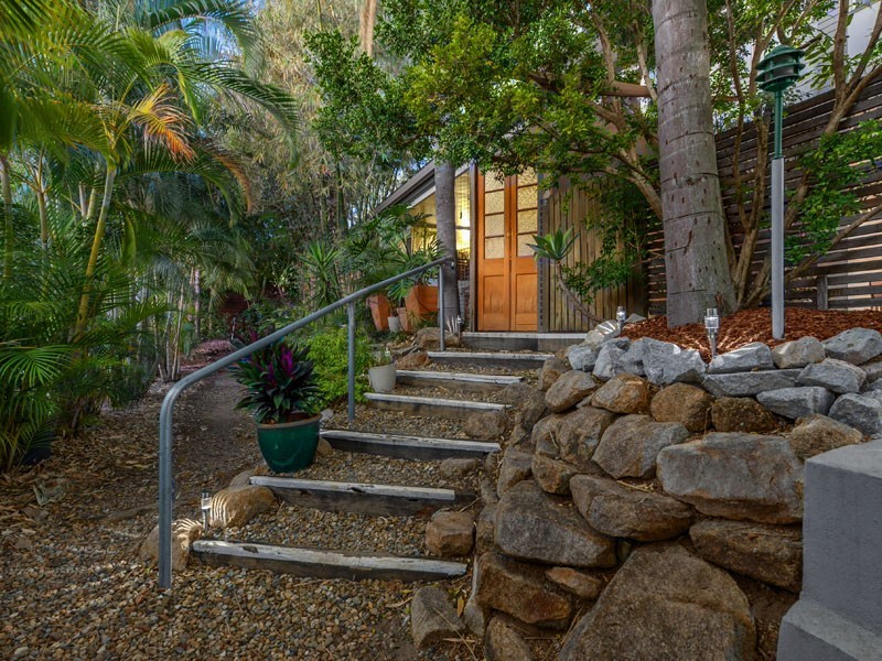 2/52 MARK STREET, New Farm QLD 4005