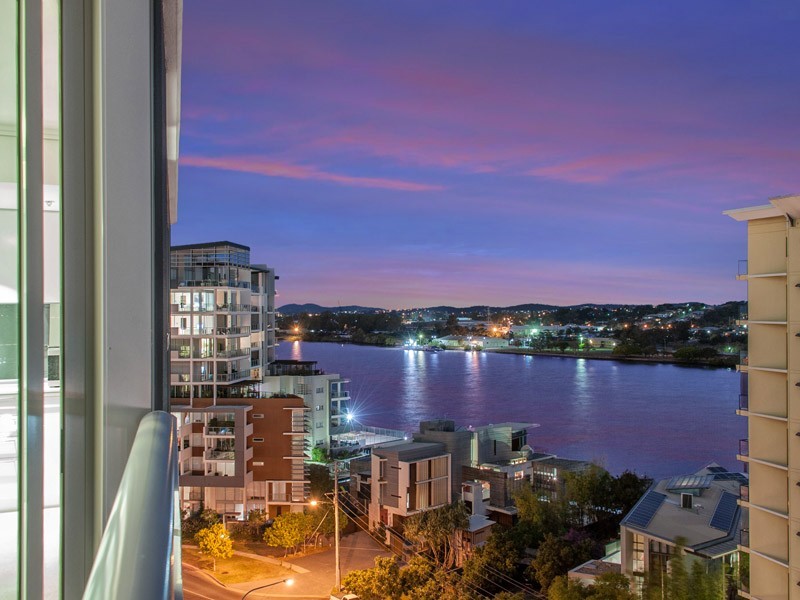 10913/8 Harbour Road, Hamilton QLD 4007