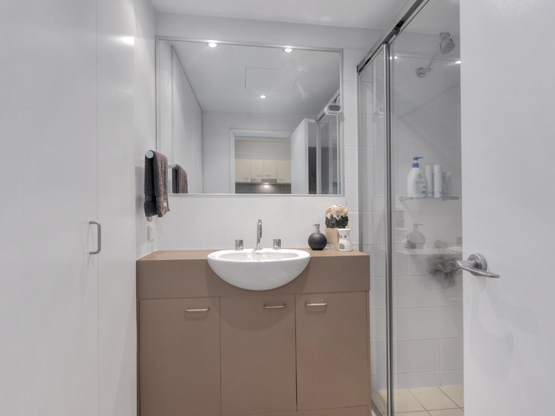 324/71 Beeston Street, Teneriffe QLD 4005