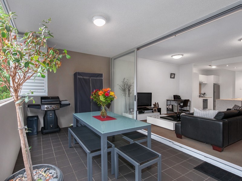 324/71 Beeston Street, Teneriffe QLD 4005