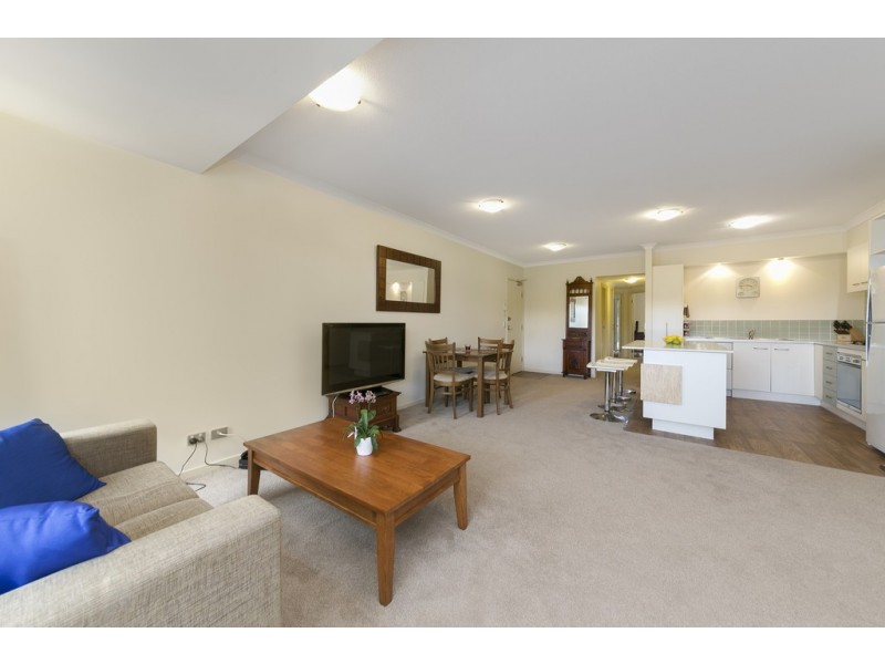 2/39 Oxlade Drive, New Farm QLD 4005