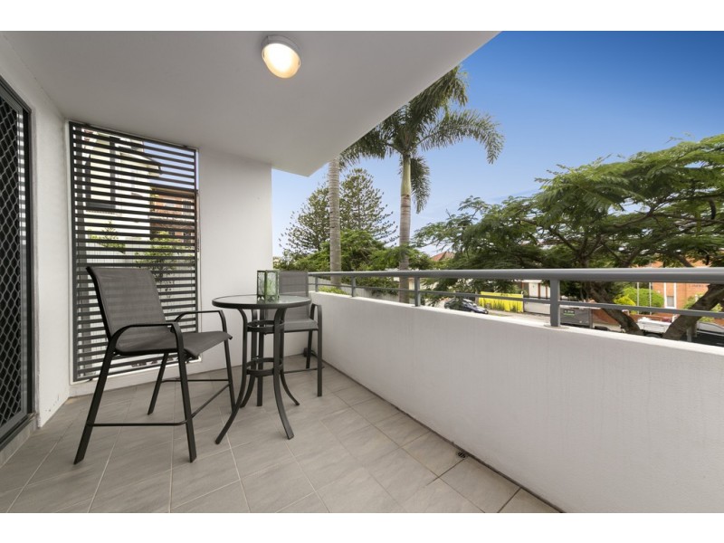 2/39 Oxlade Drive, New Farm QLD 4005