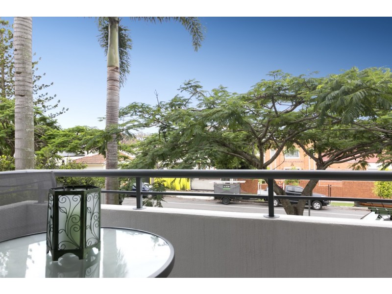 2/39 Oxlade Drive, New Farm QLD 4005