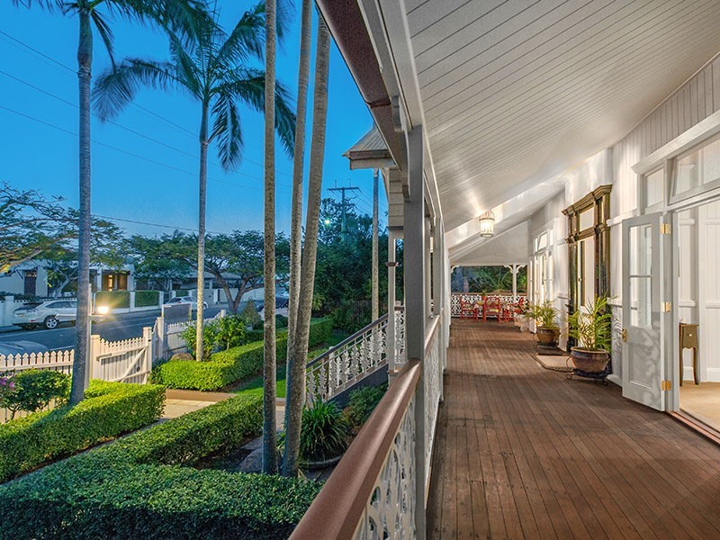 15 OXLADE DRIVE, New Farm QLD 4005