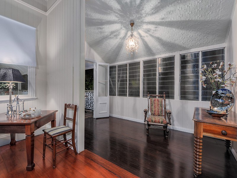 15 OXLADE DRIVE, New Farm QLD 4005