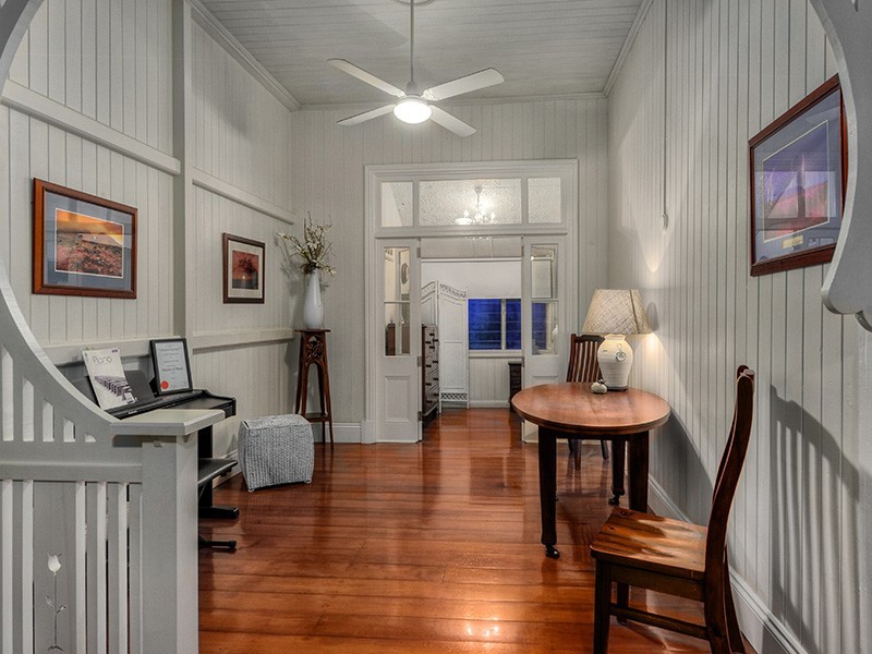 15 OXLADE DRIVE, New Farm QLD 4005