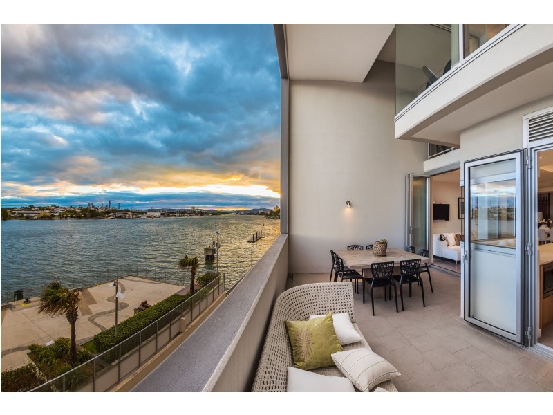 146 35-37 Harbour Road, Hamilton QLD 4007