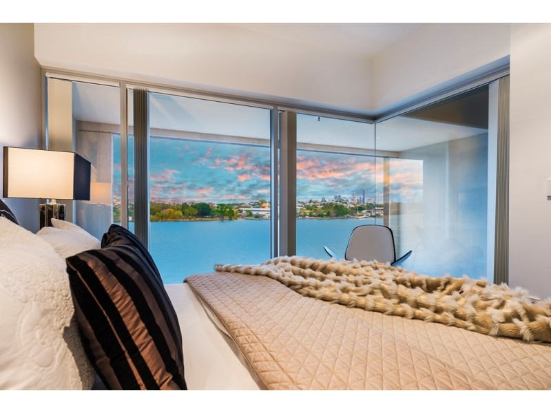 146 35-37 Harbour Road, Hamilton QLD 4007