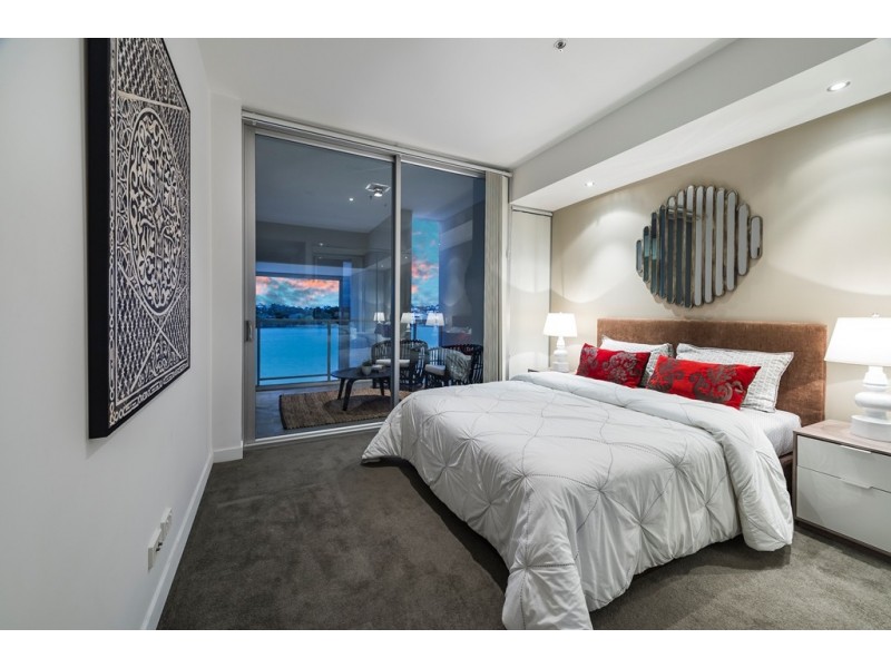 146 35-37 Harbour Road, Hamilton QLD 4007