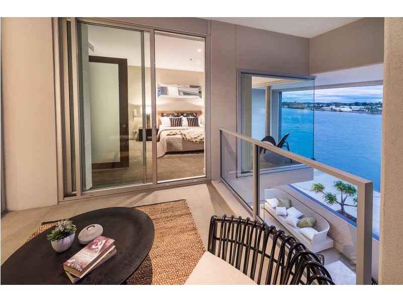 146 35-37 Harbour Road, Hamilton QLD 4007