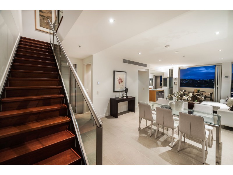 146 35-37 Harbour Road, Hamilton QLD 4007