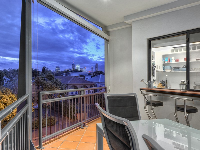 7/2 MACQUARIE STREET, New Farm QLD 4005