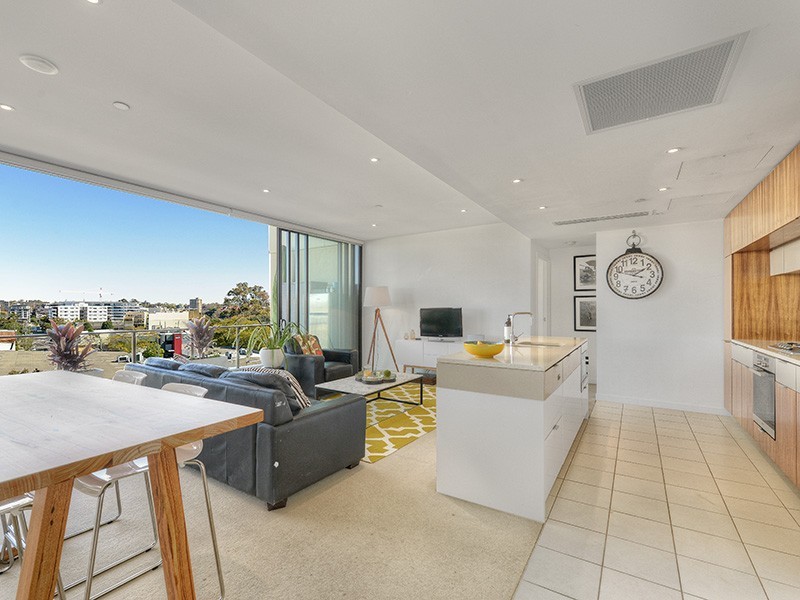 266/10 Pidgeon Close, West End QLD 4101