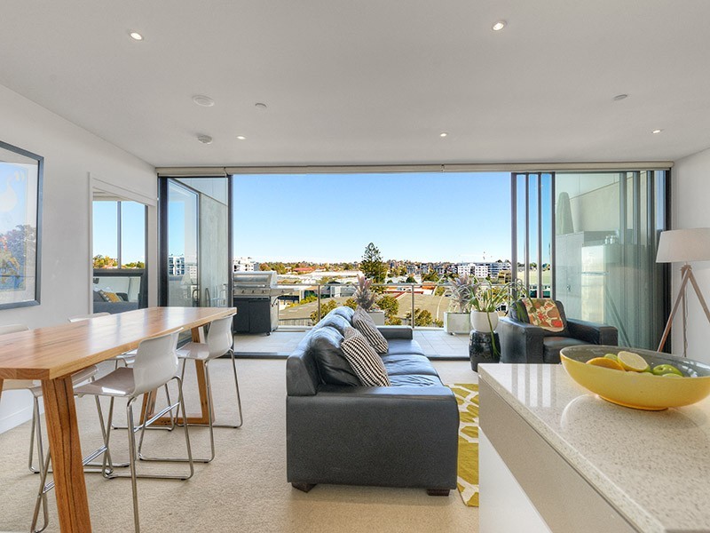 266/10 Pidgeon Close, West End QLD 4101