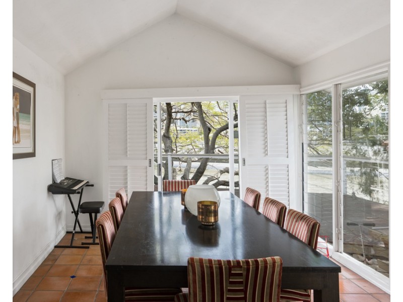 25 Maxwell Street, New Farm QLD 4005