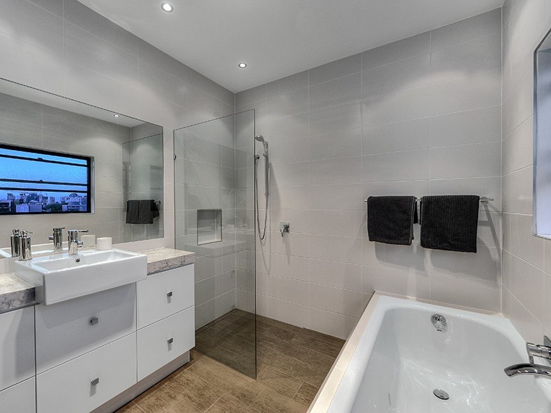 12 Blythe Street, Kelvin Grove QLD 4059