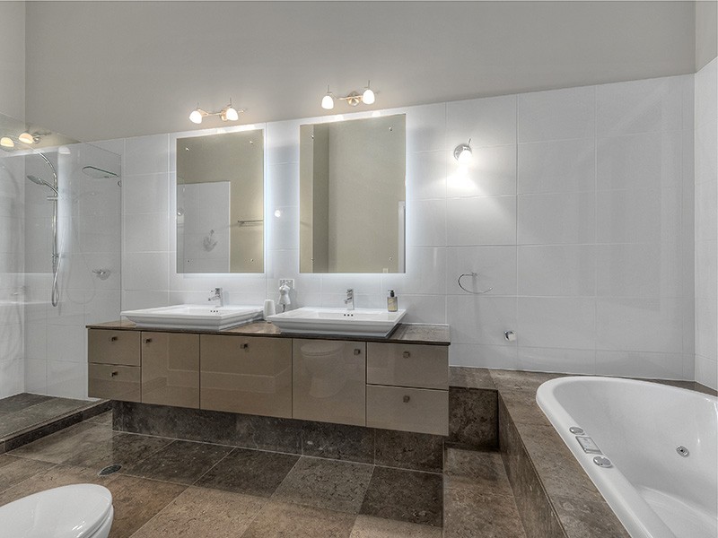 38 Teneriffe Drive, New Farm QLD 4005