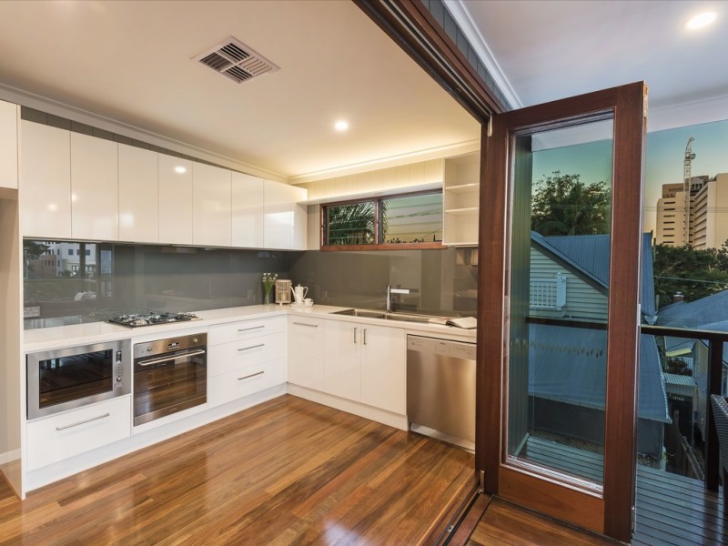 27 Parish Street, Spring Hill QLD 4000