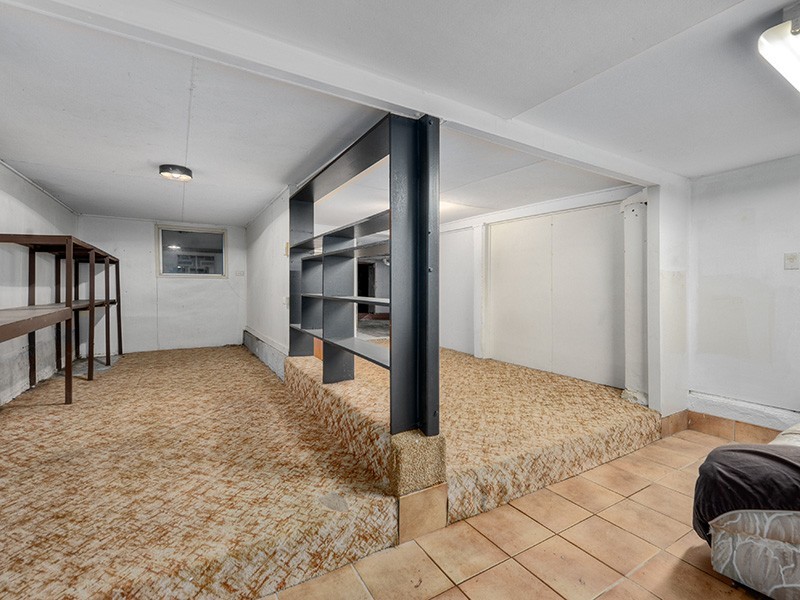 143 Oxlade Drive, New Farm QLD 4005