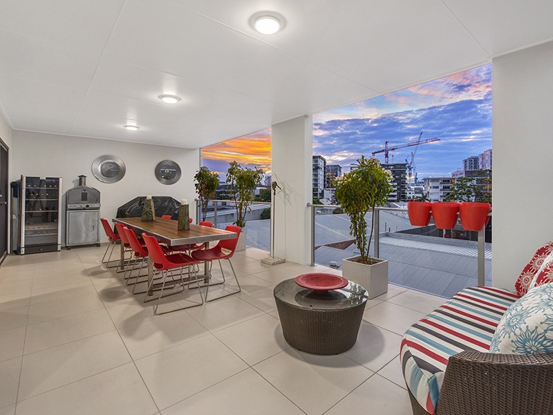 12/18 Helen Street, Teneriffe QLD 4005