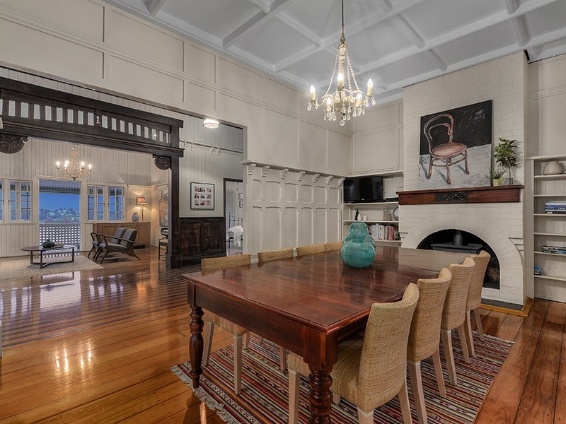 9 Mackay Street, Windsor QLD 4030