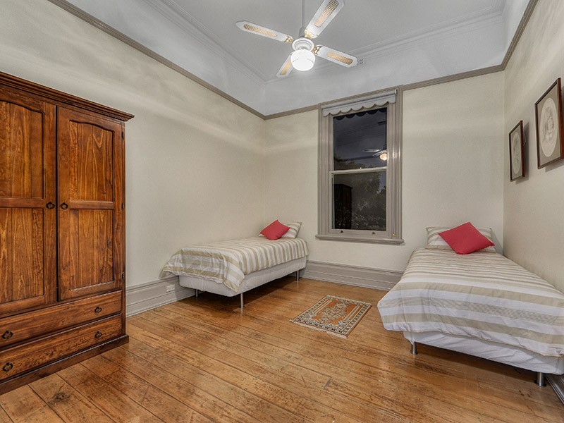 44 MORETON STREET, New Farm QLD 4005