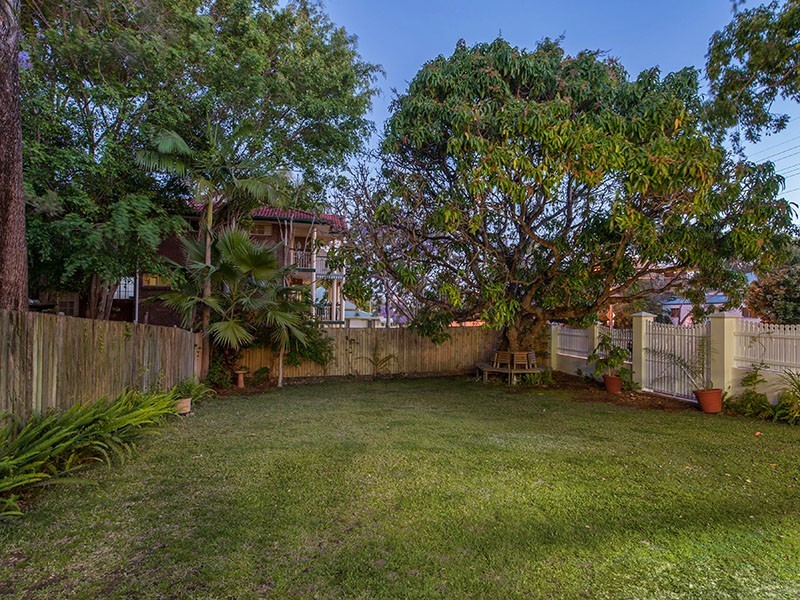 44 MORETON STREET, New Farm QLD 4005