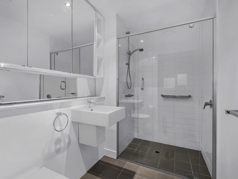 866/43 Hercules Street, Hamilton QLD 4007