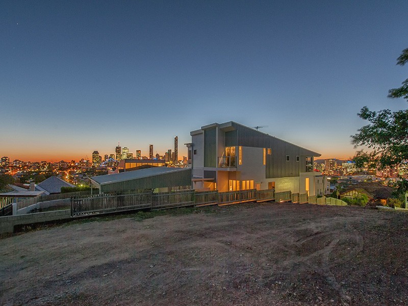 7 Teneriffe Drive, New Farm QLD 4005