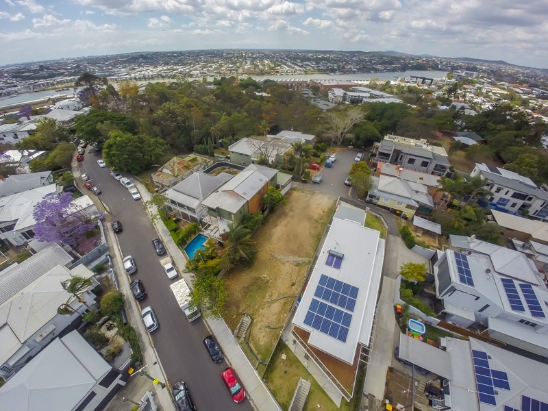 7 Teneriffe Drive, New Farm QLD 4005