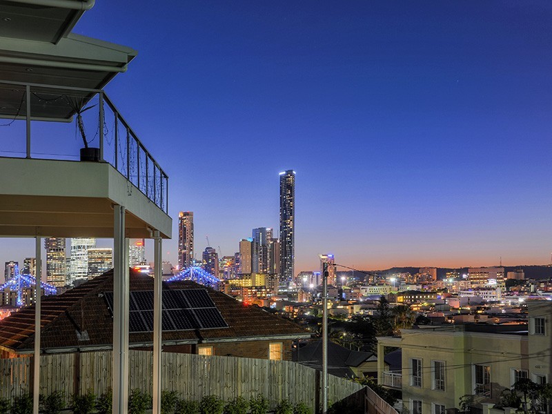 7 Teneriffe Drive, New Farm QLD 4005