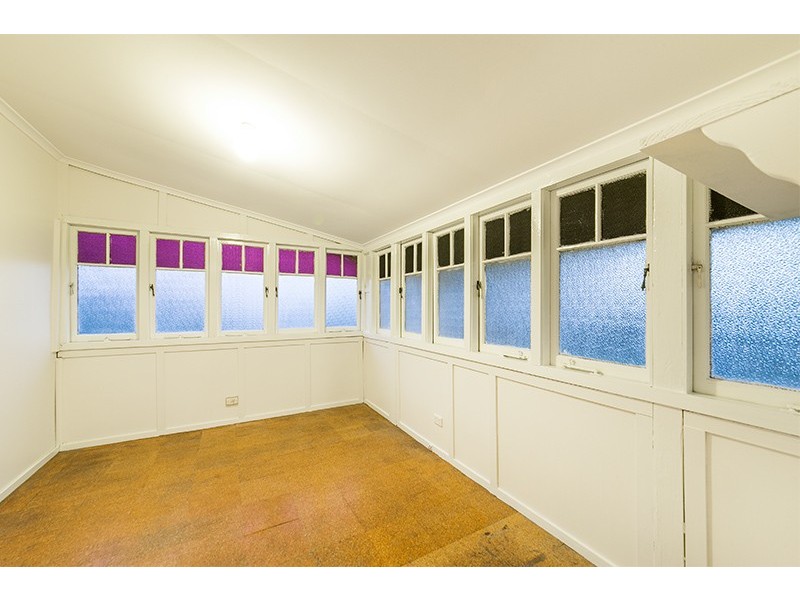 89 Cavendish Road, Coorparoo QLD 4151