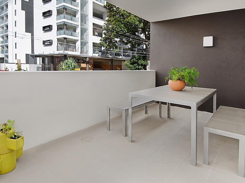 1 Hurworth Street, Bowen Hills QLD 4006