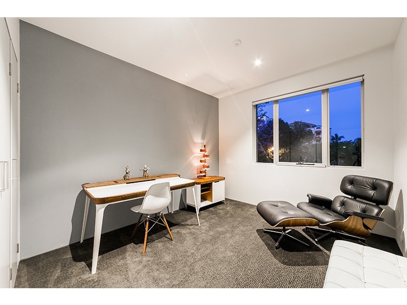 21/20 Newstead Terrace, Newstead QLD 4006