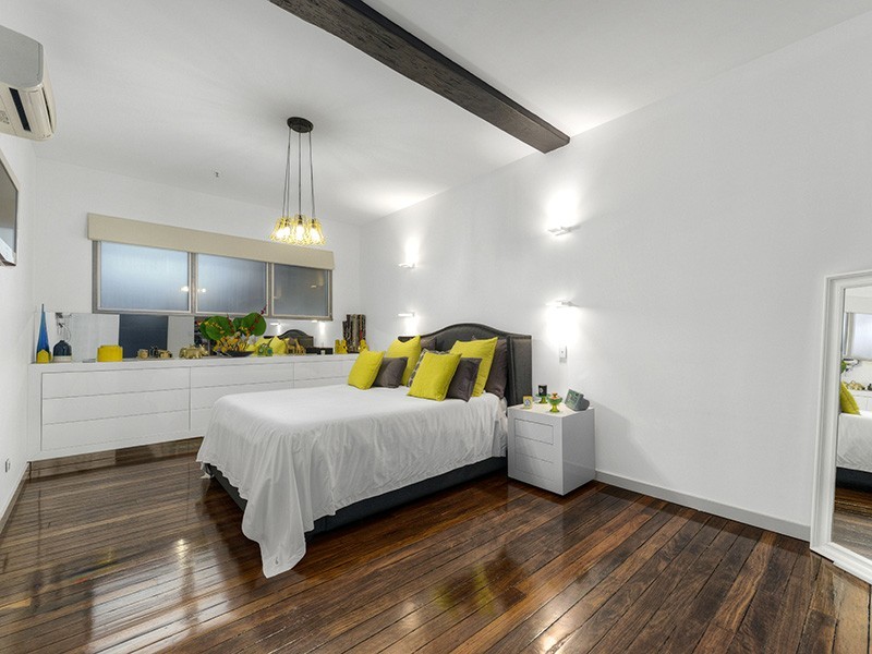 202/64 Macquarie Street, Teneriffe QLD 4005