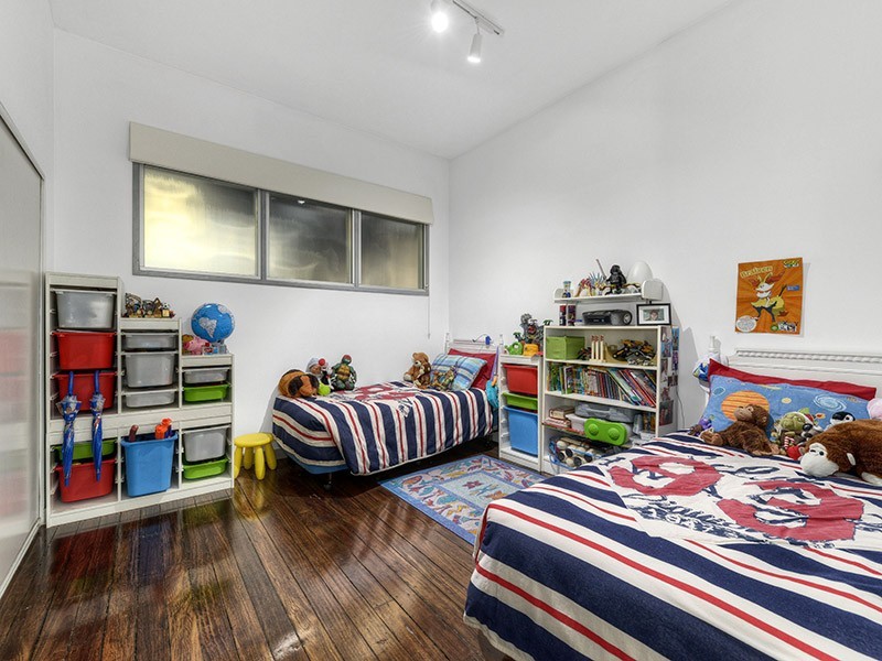 202/64 Macquarie Street, Teneriffe QLD 4005