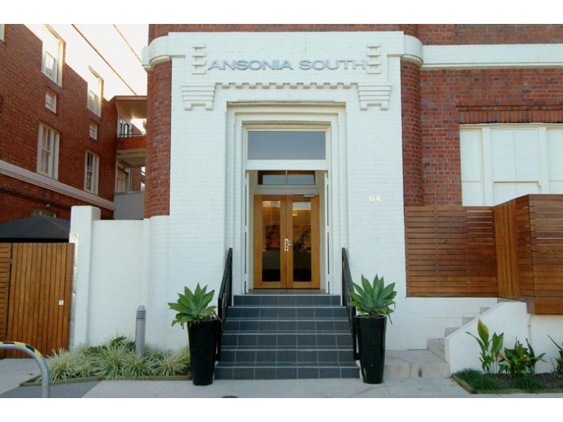 202/64 Macquarie Street, Teneriffe QLD 4005