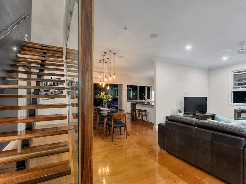 54 DANSIE STREET, Greenslopes QLD 4120