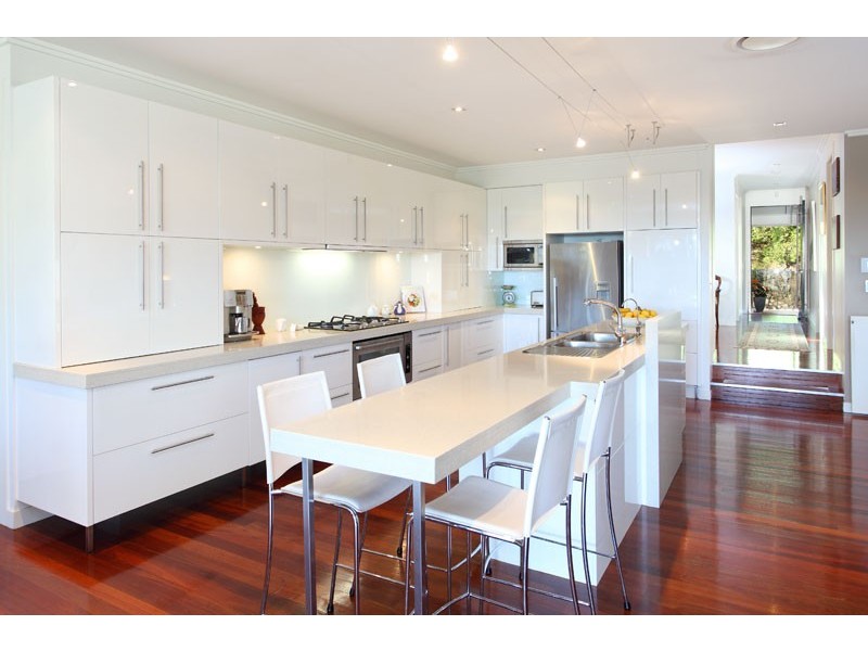 125 Crosby Road, Hamilton QLD 4007