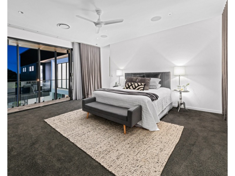 14 Matong Street, Hendra QLD 4011