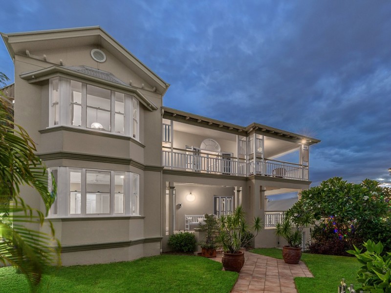 30 Waverley Street, Teneriffe QLD 4005