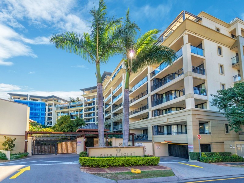 221/100 Bowen Terrace, New Farm QLD 4005