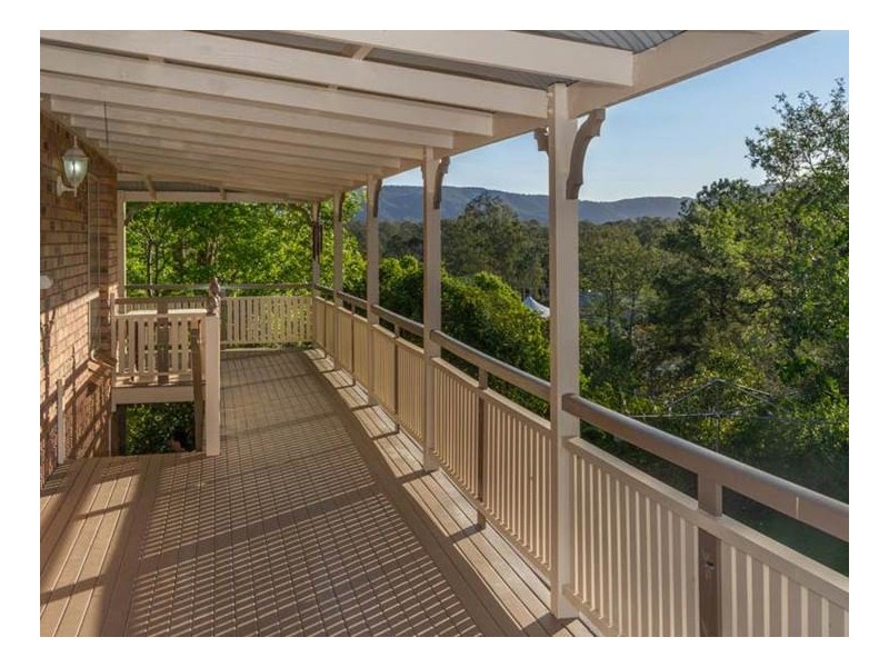 9 Jancy Court, Samford Valley QLD 4520