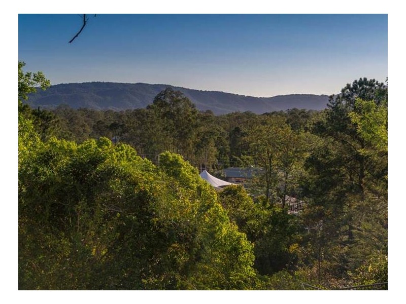 9 Jancy Court, Samford Valley QLD 4520