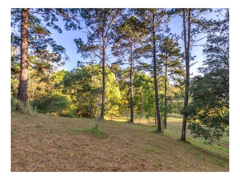 9 Jancy Court, Samford Valley QLD 4520