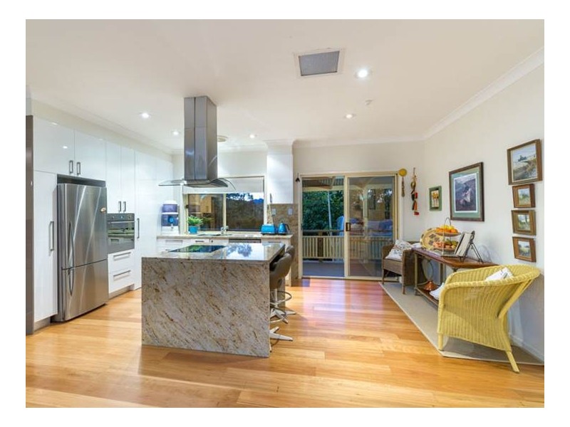 9 Jancy Court, Samford Valley QLD 4520