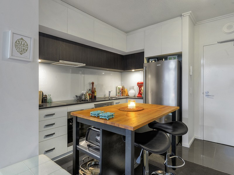 26/75 Barker Street, New Farm QLD 4005