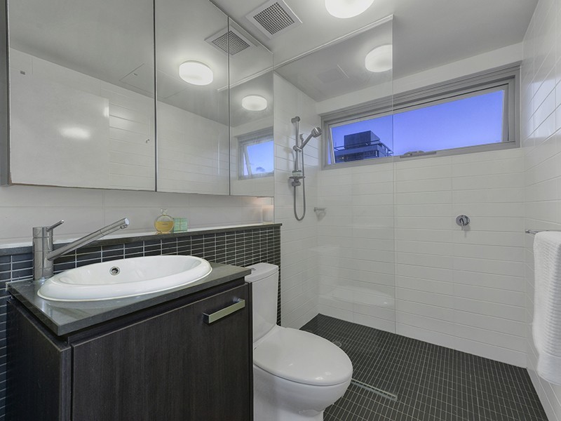 26/75 Barker Street, New Farm QLD 4005