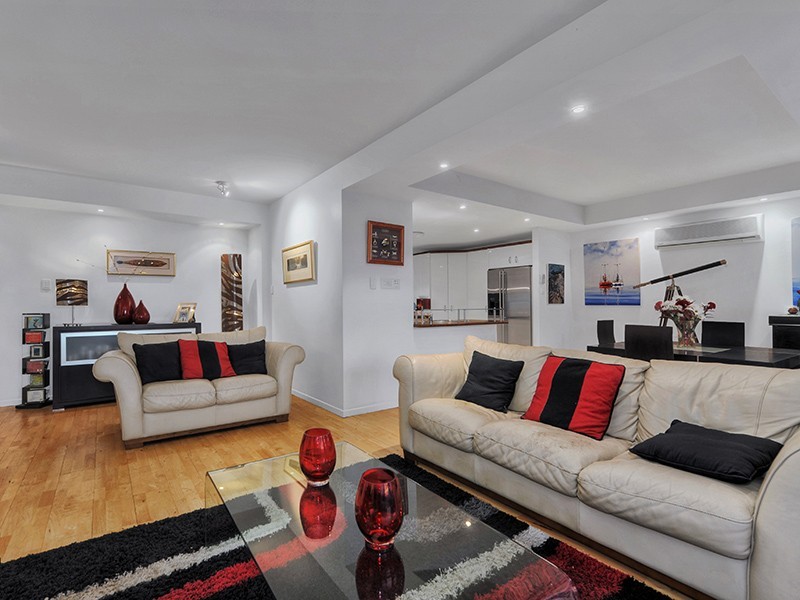 1 /  42 Grays Road, Hamilton QLD 4007