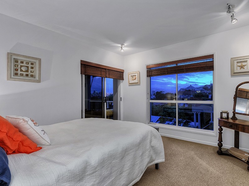 1 /  42 Grays Road, Hamilton QLD 4007